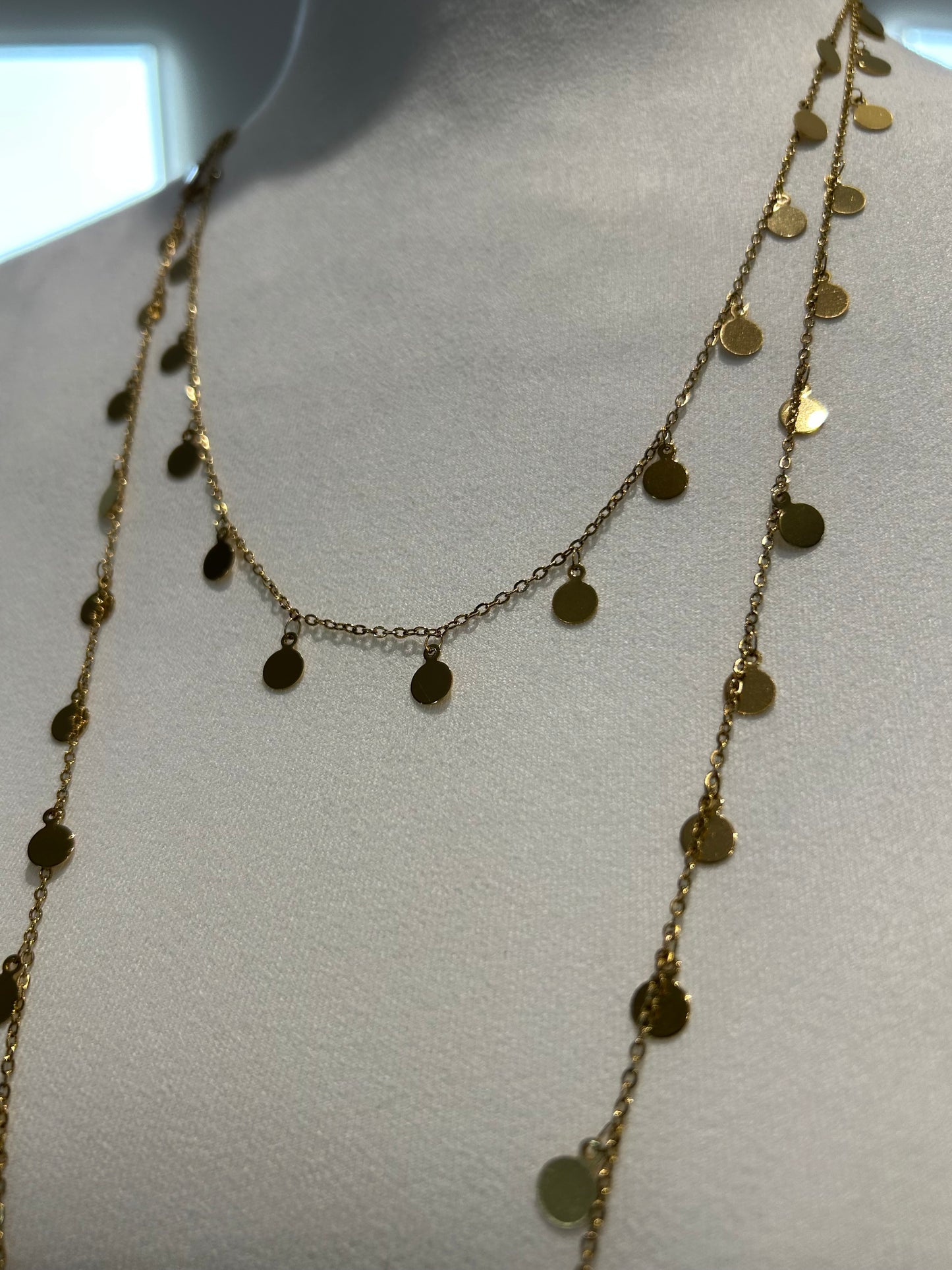 Bazou-Goldene Plättchen-Halskette im Layering-Look