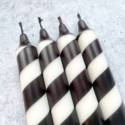 Wolkenreich- Dip Dye Kerzen | Swirl schwarz-weiß | 4er Set