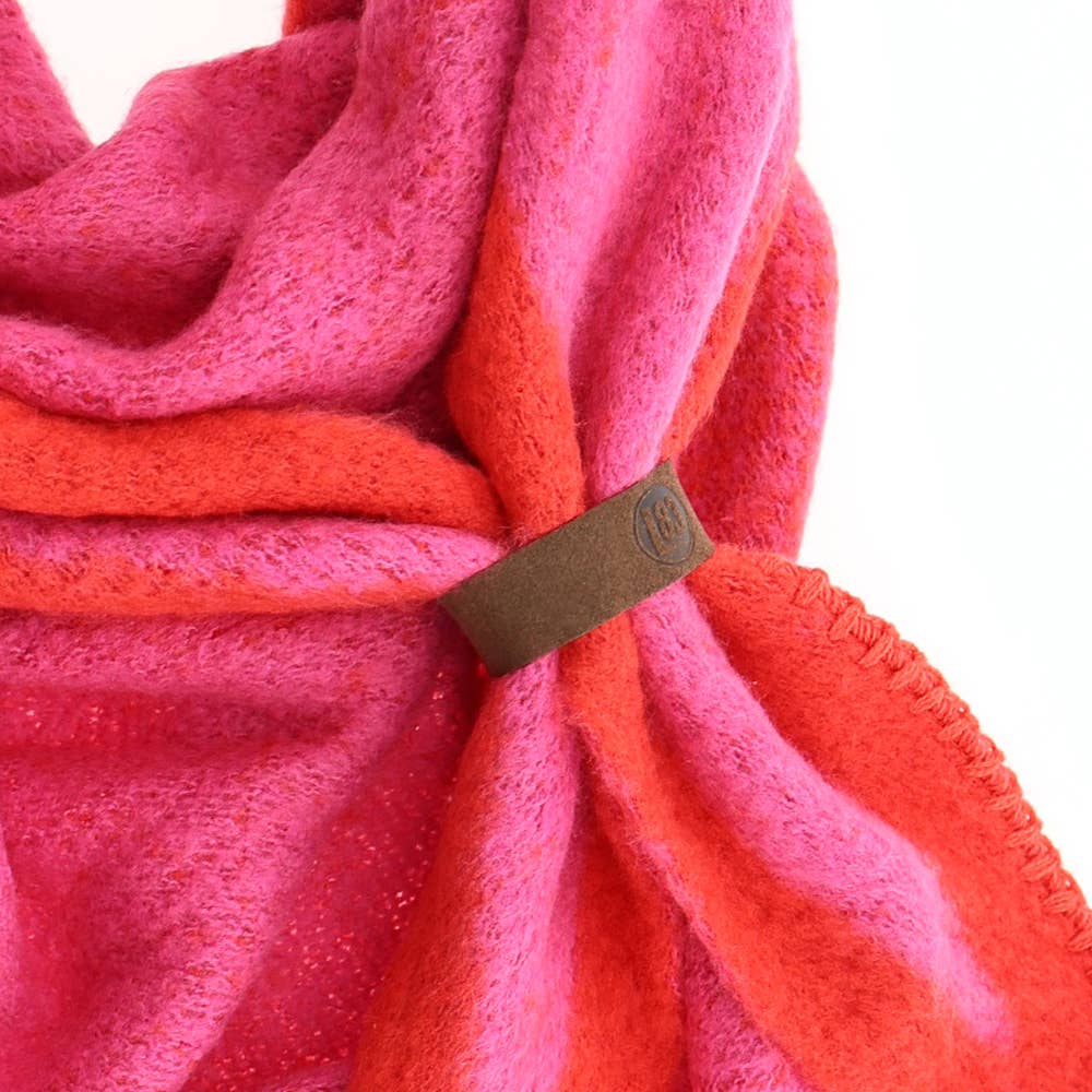 Lot83- Schal Nina in pink und rot, kuschelig leicht