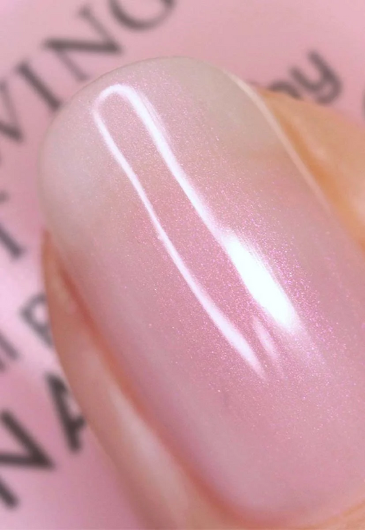 Nails.inc London- Glowing out Nagellack „got me glowing“