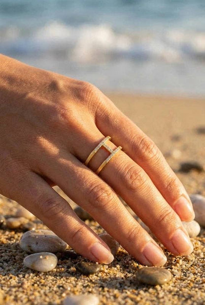 Ringe // aus Edelstahl und goldplattiertem Stahl