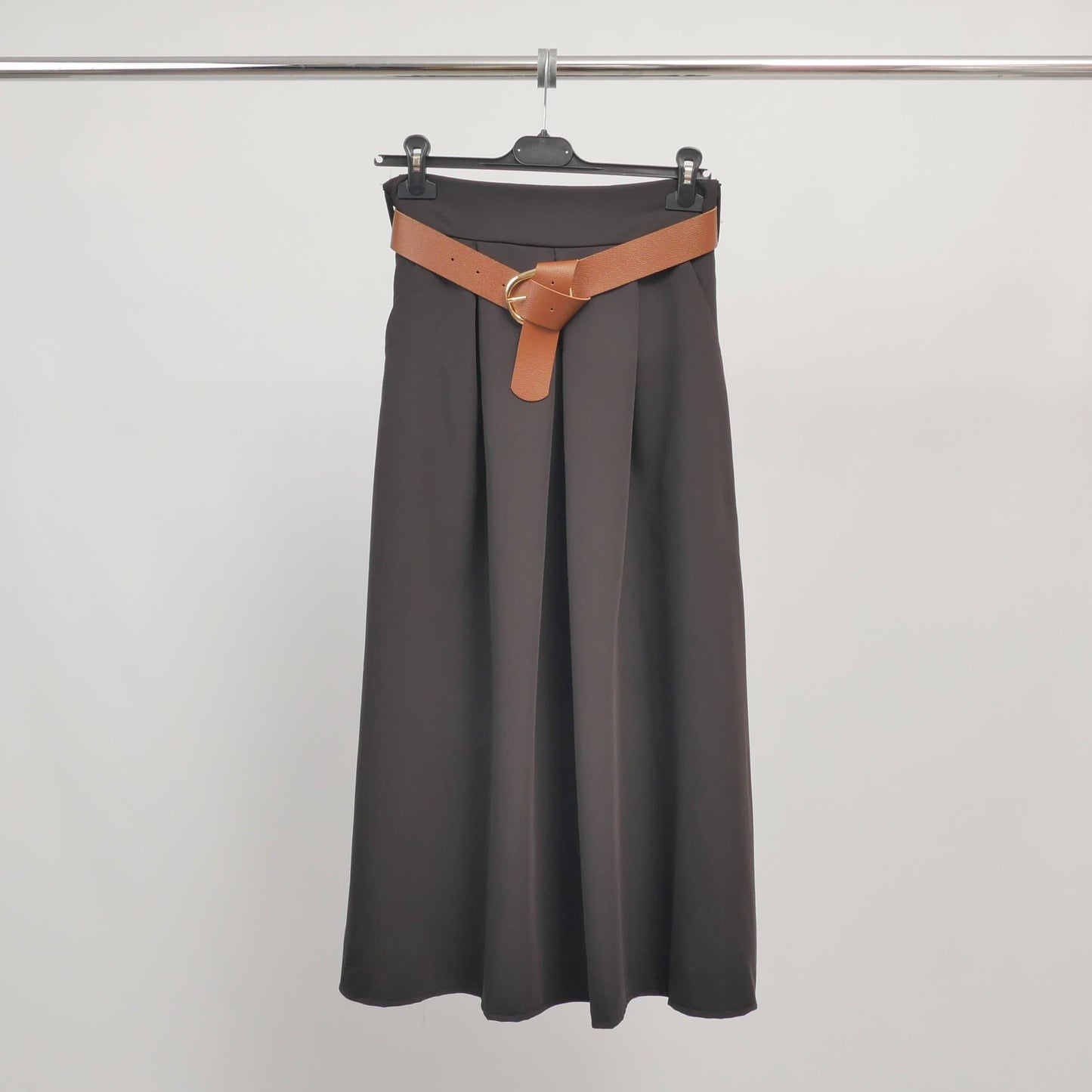 Schwarzer Midirock mit Gürtel – Elegant & Hochtailliert Einheitsgröße 36-42