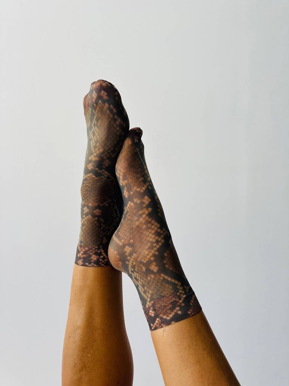 Sockette- Socken mit Schlangen- und Reptilienmuster
