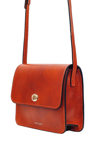 Cherry Paris-Crossbody Tasche in Cognac aus Leder