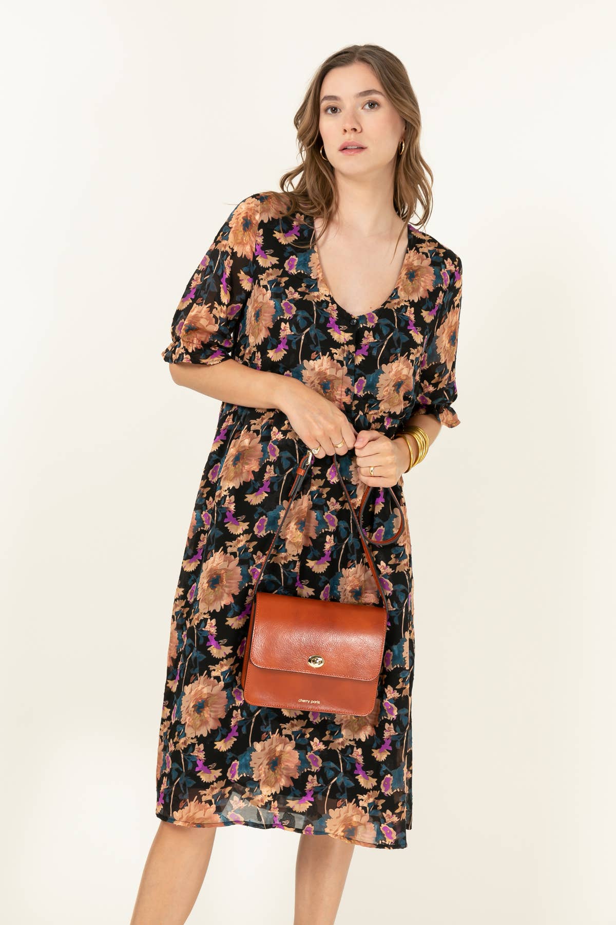 Tasche HELOISE in Kamel/ Cognac, aus echtem Leder