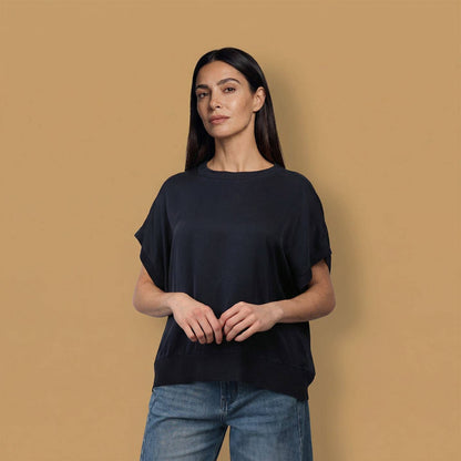 Locker geschnittenes Viskose Kurzarmshirt – fließender Fall, seidig glänzend, Einheitsgröße