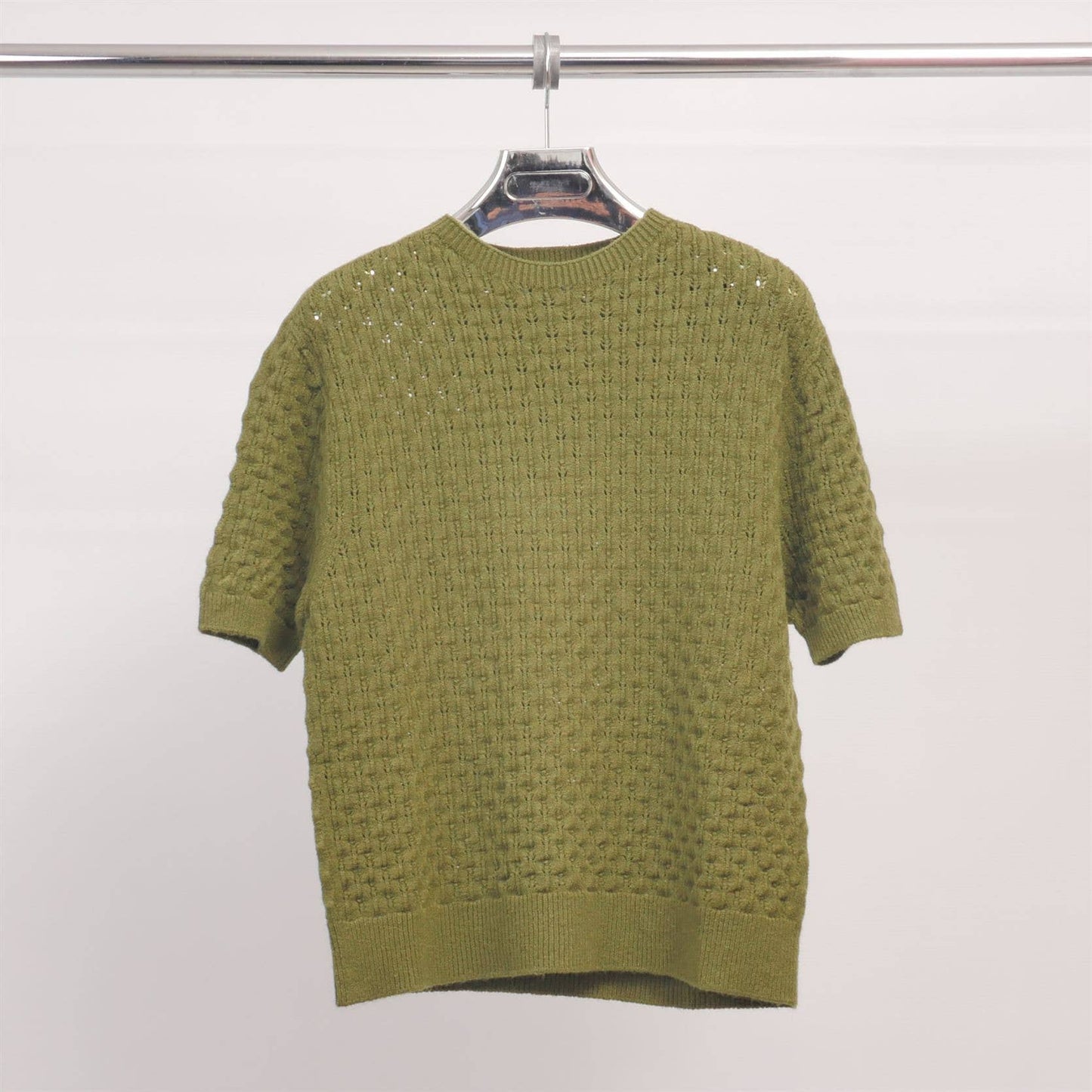 Feinstrickpullover mit Rundhalsausschnitt und Lochmuster: Khaki, Einheitsgröße 36-42