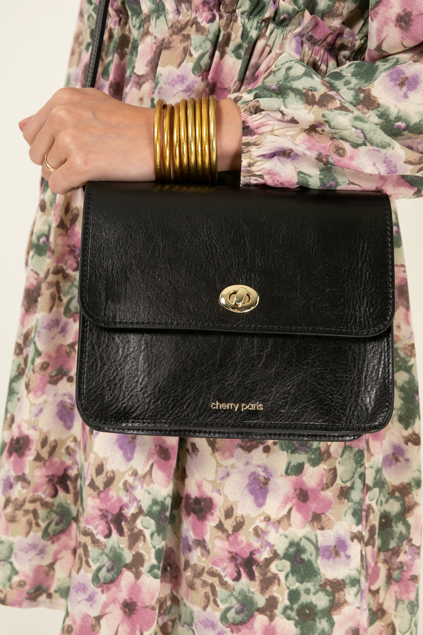 Tasche HELOISE in Kamel/ Cognac, aus echtem Leder