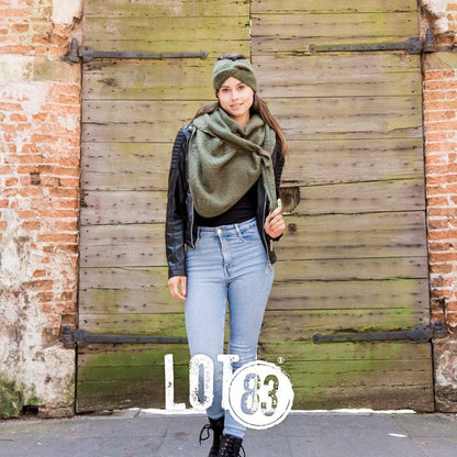 Lot83 Dreieckschal in Khaki, weich und kuschelig