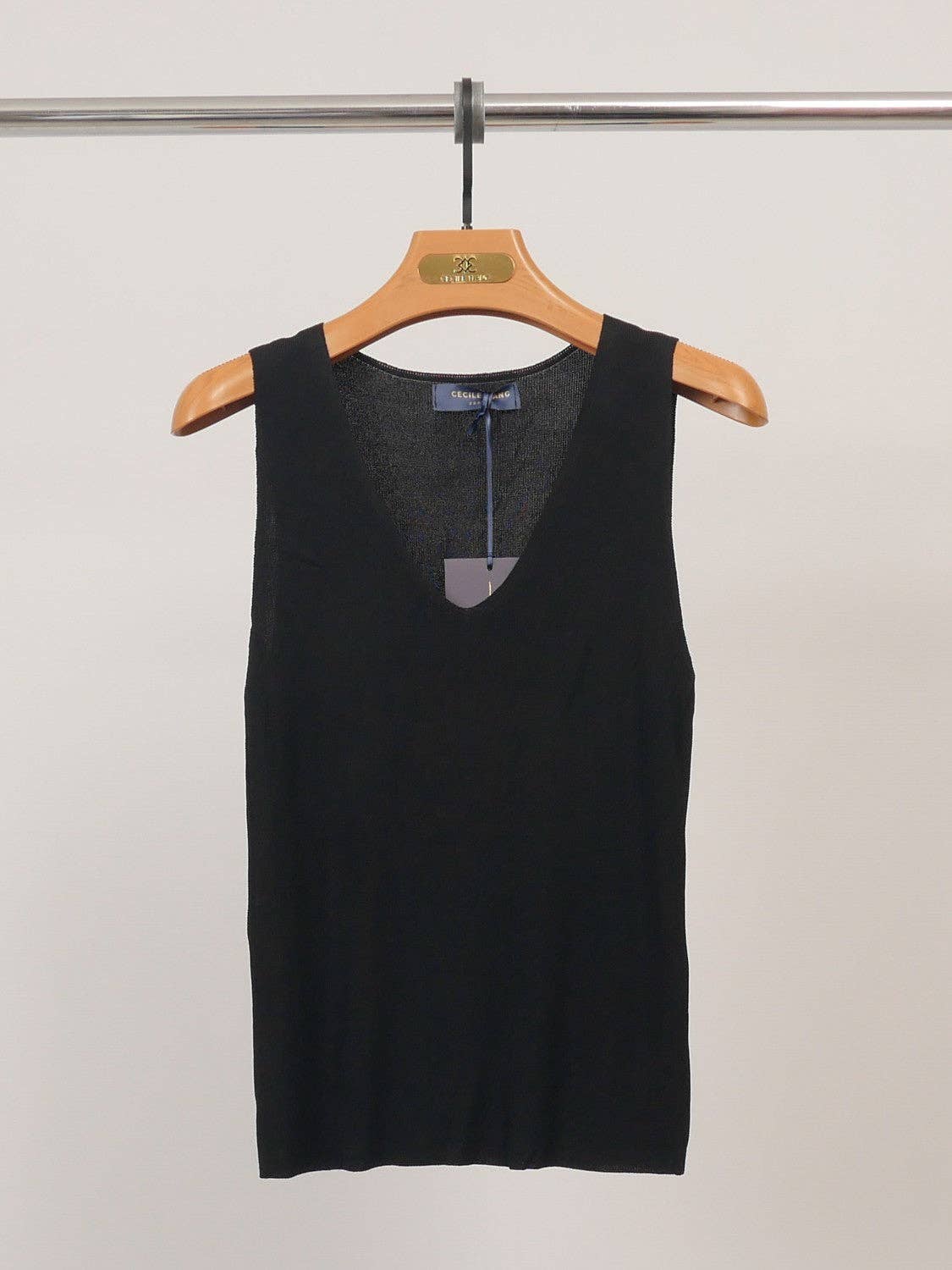 V-Neck Tank Top – Basicshirt in Strick in verschiedenen Farben, Einheitsgröße
