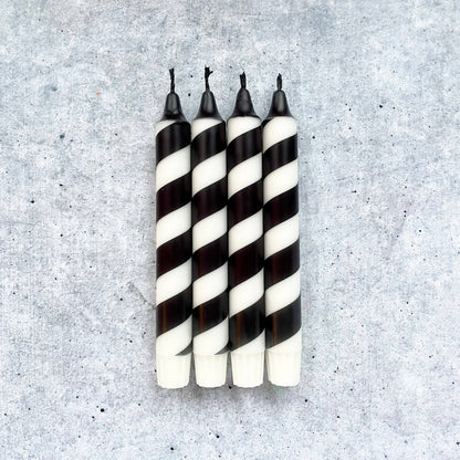 Wolkenreich- Dip Dye Kerzen | Swirl schwarz-weiß | 4er Set