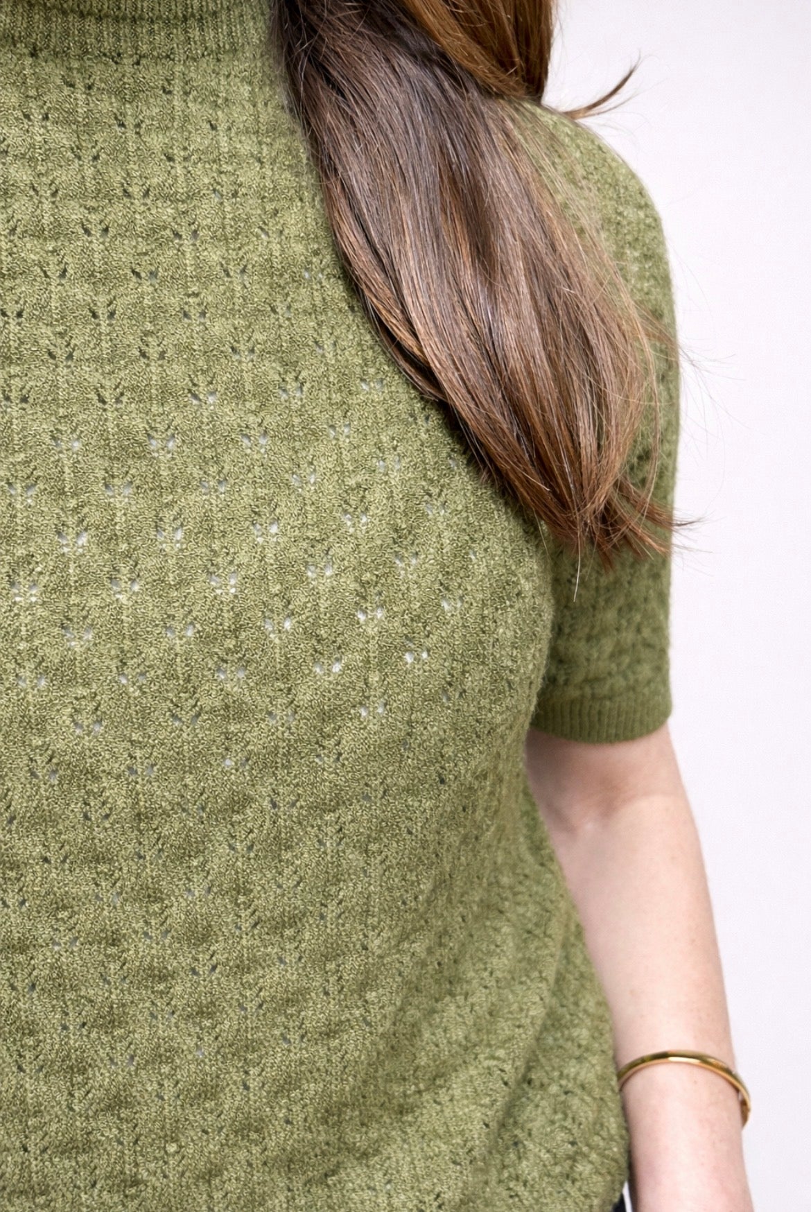 Feinstrickpullover mit Rundhalsausschnitt und Lochmuster: Khaki, Einheitsgröße 36-42