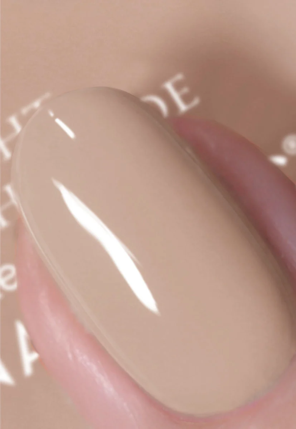 Nails.Inc London- Caught in the nude, Nagellack „Mykonos Beach“