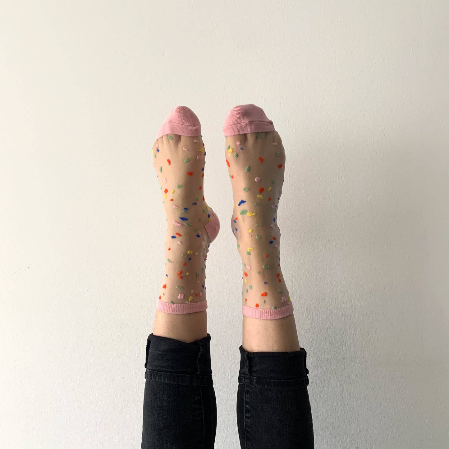 Annabelle - Transparente Fantasy-Socke mit Konfettimotiv für Damen: Weiß