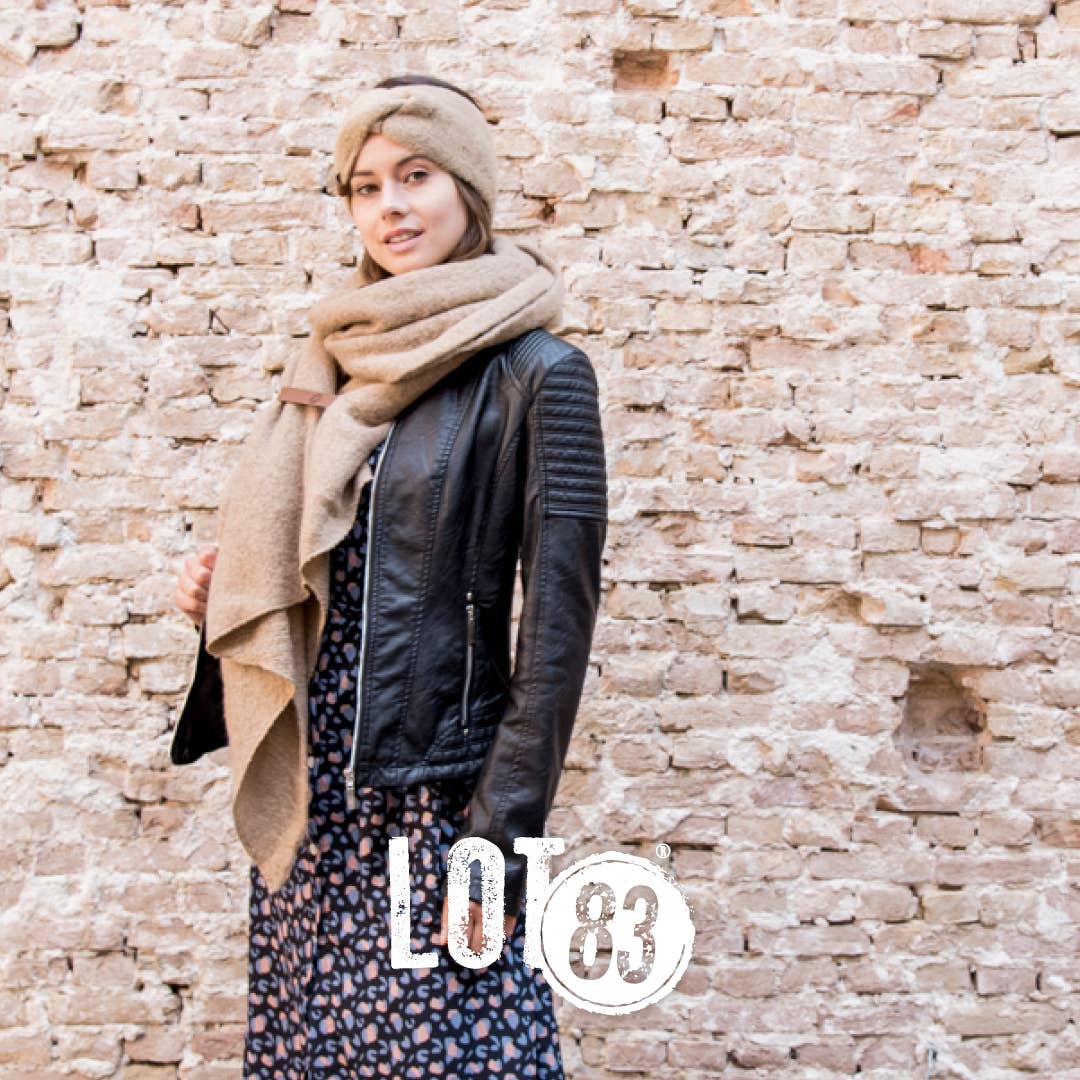 Lot83 Halstuch Schal Fem in Camel, weich und stylisch