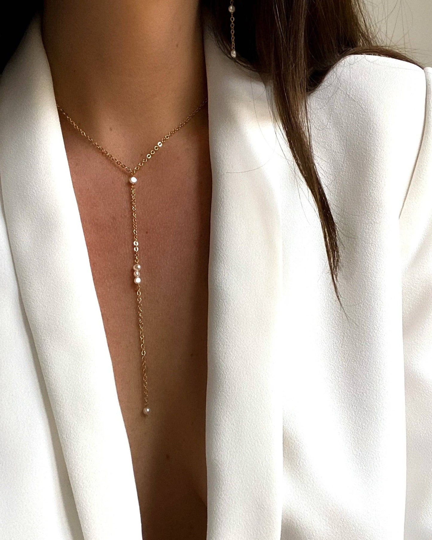 Helles Paris-ISLA Halskette, vergoldet mit Süßwasserperlen