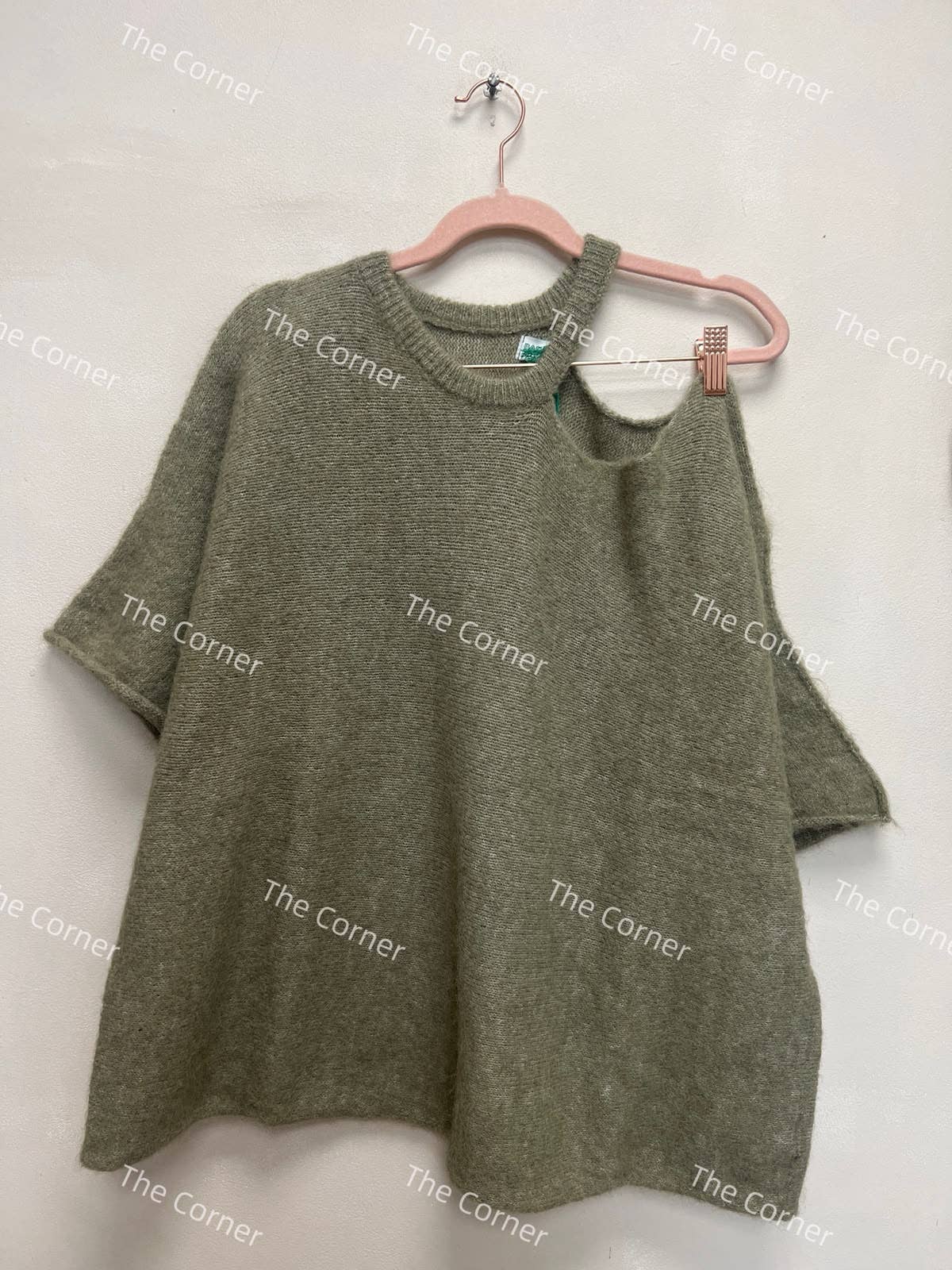 Offshoulder Pulli- kurzarm- Strick