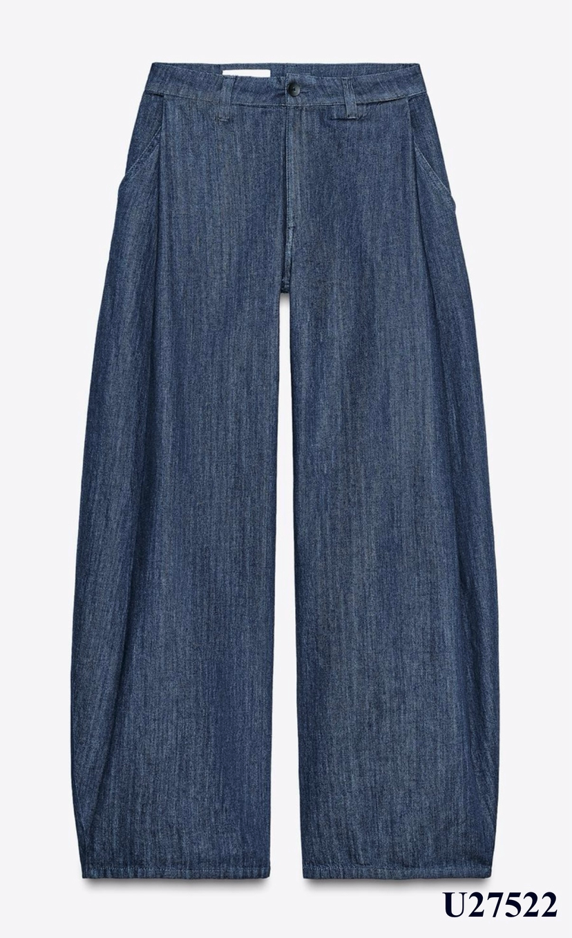 Hose // weite Hose in schwarz oder jeans                                                      Lieferbar ab ca. 15.8.26
