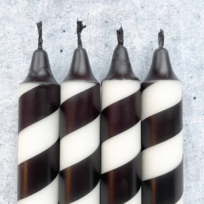 Wolkenreich- Dip Dye Kerzen | Swirl schwarz-weiß | 4er Set