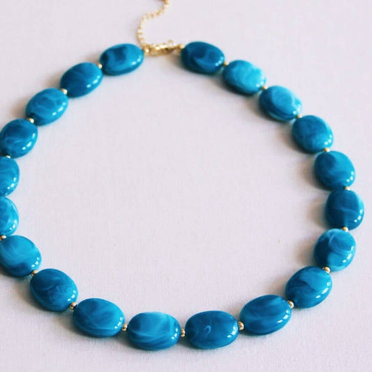 Harz-Perlenkette - in Türkis